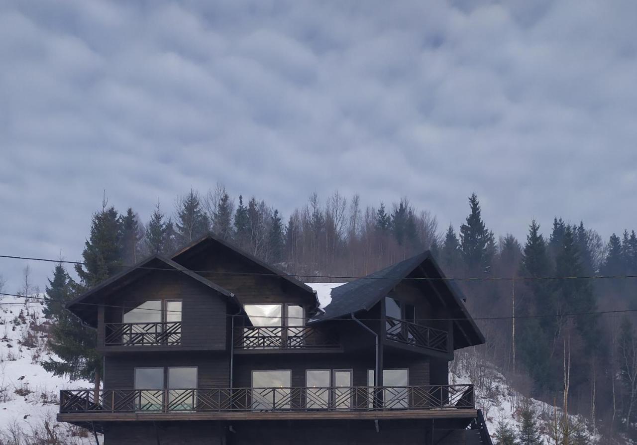 Black Chalet Буковель Экстерьер фото